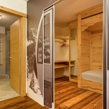 Maribel Hotel Madonna di Campiglio Exterior photo